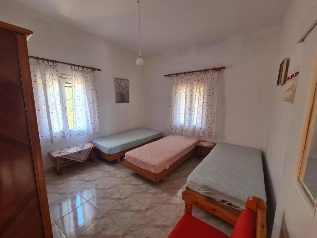 Το Κτήμα Της Ελιάς Του Τάκη Guest House Paralia Demonias Ngoại thất bức ảnh